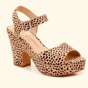 🟠NEW! CHINESE LAUNDRY Bianca Platform in Animal Print Black/Tan Sz 11
